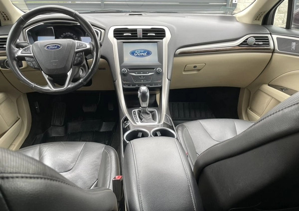 Ford Fusion cena 33500 przebieg: 229840, rok produkcji 2013 z Koluszki małe 326